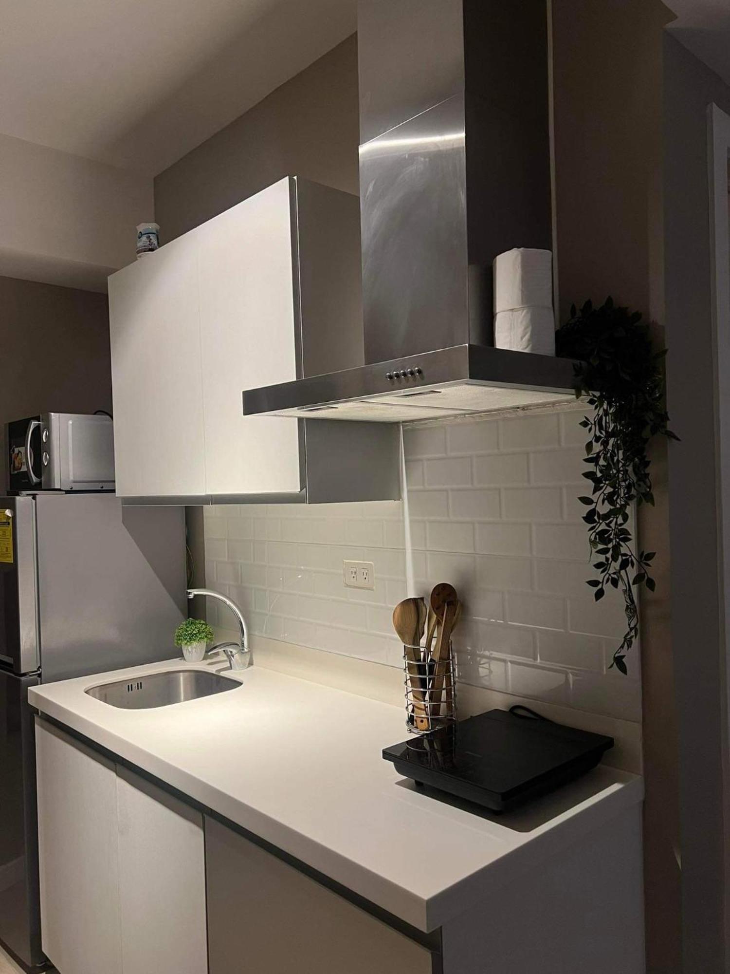 Azure Urban Resort Residence R&C - Paranaque Manila Eksteriør bilde