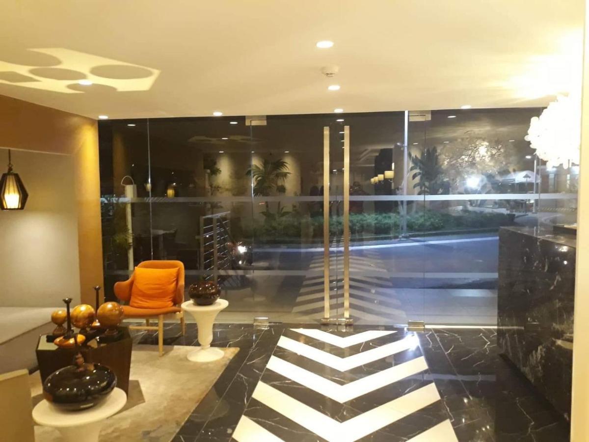 Azure Urban Resort Residence R&C - Paranaque Manila Eksteriør bilde