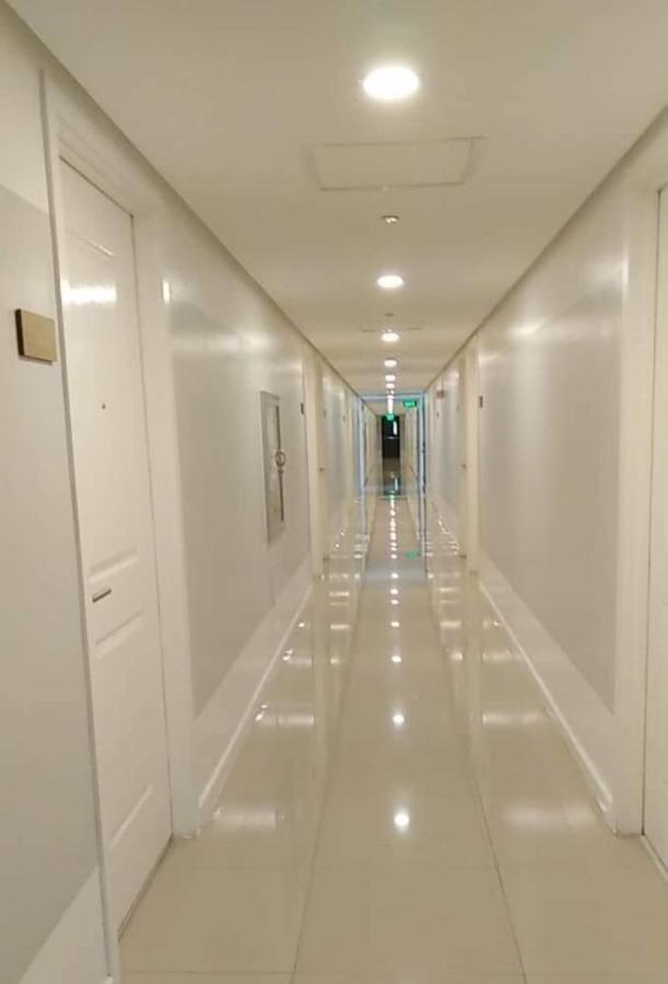 Azure Urban Resort Residence R&C - Paranaque Manila Eksteriør bilde